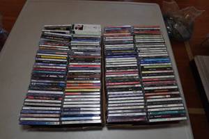 lot 625 image: CDs - Brad Paisley, Frank Sinatra, Tesla, Whitney Houston