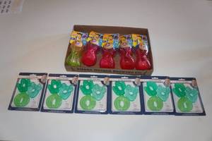 lot 398 image: 5 Kids Sippy Cups and Teething Rings