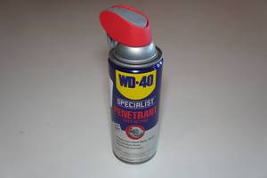lot 361 image: WD-40 Penetrating Spray