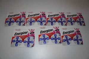 lot 500 image: Energizer 675 Batteries