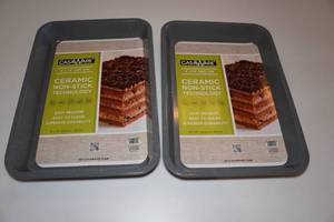 lot 529 image: 2 Casaware Non-Stick 9x12 Cake Pan