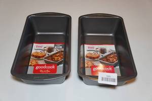 lot 525 image: 3 Good Cook 9x5 Loaf Pan