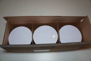 lot 526 image: 3 Tuscany Candles