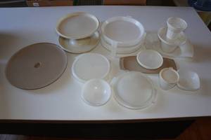 lot 595 image: Vintage Food Storage Containers