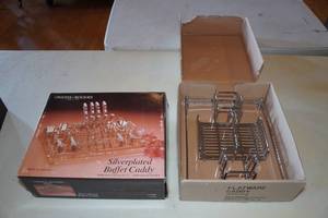 lot 667 image: Silverplated Buffet Caddy