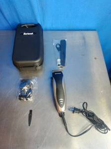 lot 28 image: Barbasol Pro Hair Clipper Kit