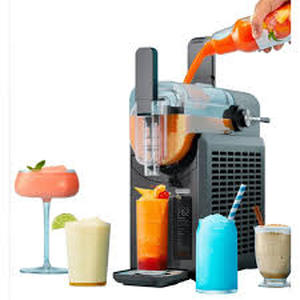 lot 36 image: Iceman Slush-Ease Slushy Maker.
