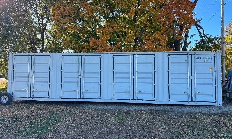 lot 500 image: MMPU1069991  40 Ft High Cube Sea Container with 4 Sets of Side Doors