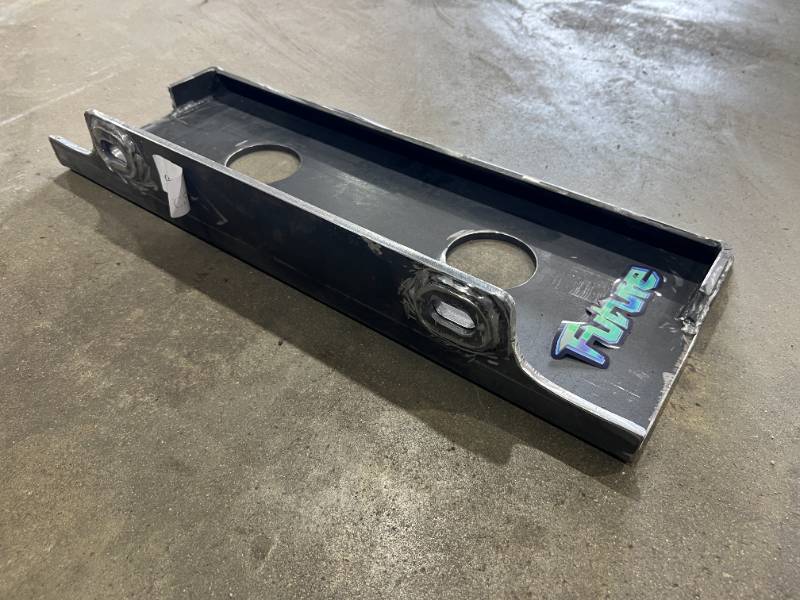lot 5906 image: FUTURE Dingo Skid Steer Mounting Plate