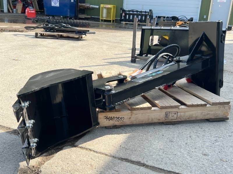 lot 5409 image: FUTURE Skid Steer Loader Backhoe (FT-ZWB)