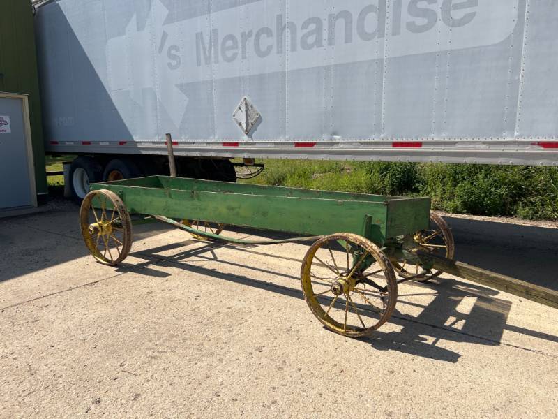 lot 11824 image: Vintage Running Gear with Steel Wheels- John Deere
