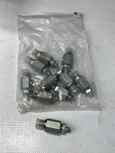 lot 10226 image: Self Aligning Rod Couplers