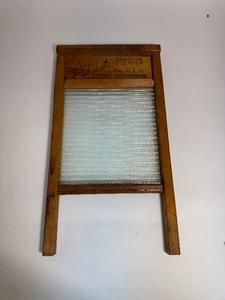 lot 13 image: Atlantic National Washboard