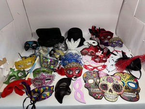 lot 30 image: Huge Lot of Masks