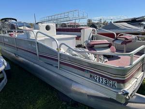 1994 Forrester 2100 Angler with Mercury 25hp 2 stroke.  It is a 21’ fishing package pontoon.  This pontoon does NOT come with a trailer.