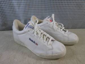 lot 74 image: (BSB) Pair of Reebok Shoes Size 11...