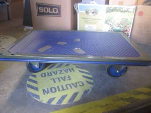 lot 135 image: (RMWS) Moving Dolly 36 x 24 Metal...