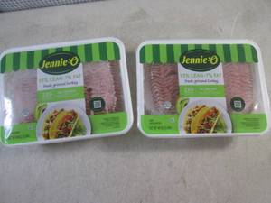 lot 213 image: (FRZ) 6 Pounds Frozen Jennie-O Grou...