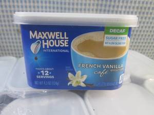 lot 225 image: (B-1) 8 Containers of Maxwell House...