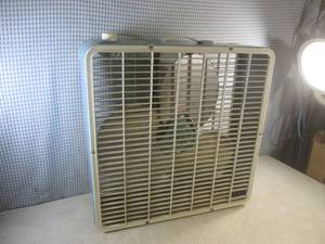 lot 148 image: (EW6) Vintage 20 Kmart Metal Body ...
