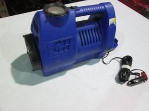 lot 2 image: On the Go Campbell Hausfeld Portabl...