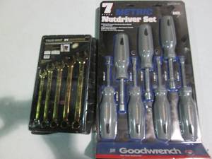 lot 5 image: 7pc Goodwrench Nutdriver set with 5...