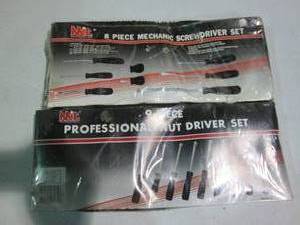 lot 18 image: 9pc Professional nut driver set & 8...