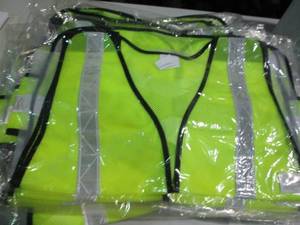 lot 45 image: 20pc fluorescent yellow Reflective ...
