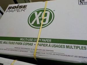 lot 11 image: Boise 5000 Sheets White 8.5 x 11 C...