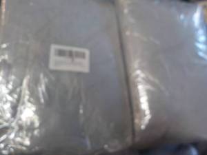 lot 72 image: 2 Washable Cat Beds for Indoor Cats...