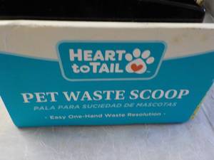 lot 81 image: Pet Waste Scoop...