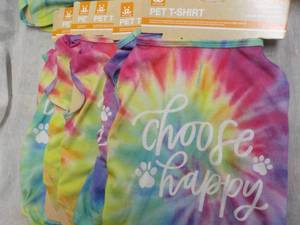 lot 94 image: 6 Pet T-shirts size M...