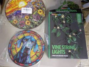 lot 160 image: Vine String Lights and Plastic Hang...