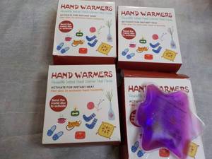 lot 247 image: 4 packs Reusable Instand Handwarmer...