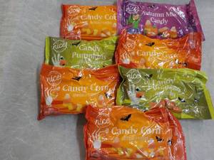 lot 299 image: 7 Bags 12 oz Candy...