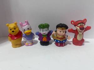 lot 47 image: 2011-2014 Fisher Price Disney Figures
