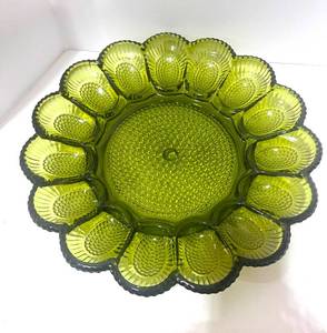 lot 13 image: Vintage 13 Indiana Glass Olive Green Hobnail Egg Plate