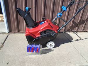 Toro power clear 21. 2 cycle. Electric start. Snow thrower. Looks lightly used. Tested & works. As shown.