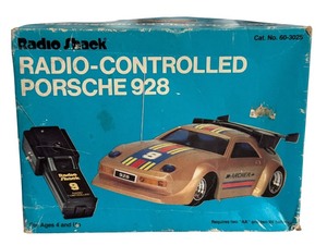 lot 51J image: BD - Radio Shack Radio-Controlled Porsche 928 with Box and Manual