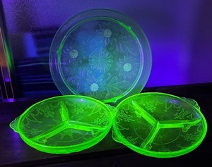 lot 73R image: AT - Vintage Uranium Glass Cake Plate and 2 Divided Serving Dishes
