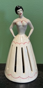 lot 142R image: AT - Vintage Ceramic Lady Figurine Napkin Holder