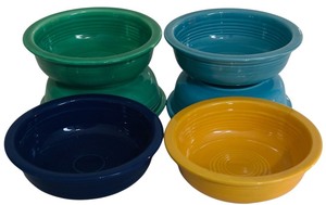 lot 301H image: BD - Set of 6 HLC Fiesta USA 2 x 5.5 Ceramic Bowls - Blue, Green, Purple, Yellow