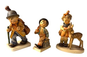 lot 239R image: T - Set of 3 Vintage Hummel Figurines