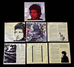 lot 198P image: RB - Bob Dylan Biograph 5-Record Deluxe Set with Book