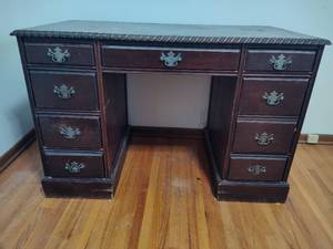 lot 58 image: Solid Wood Desk