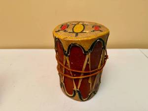 lot 42 image: Tribal Drum
