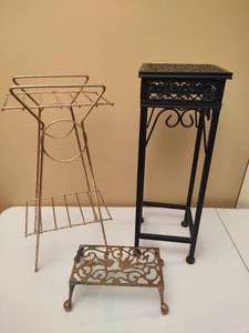 lot 83 image: Plant Stands