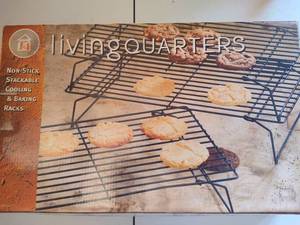 lot 123 image: Three Cooling Racks New in Box