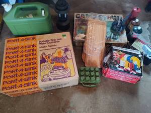 lot 138 image: Lot of Camping Equipment