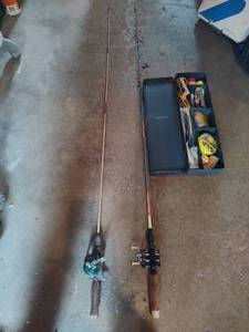 lot 137 image: Fishing Lot